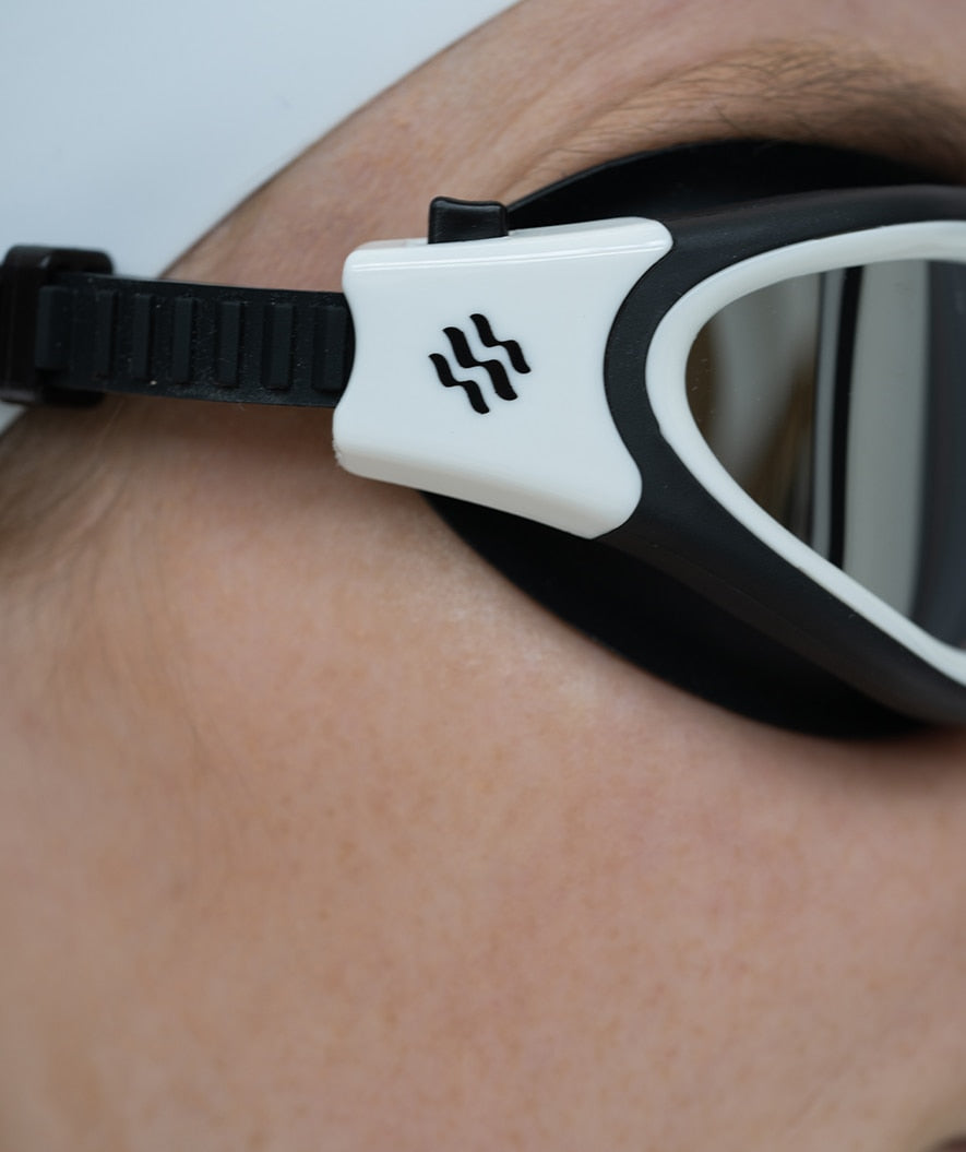 Watery Schwimmbrille für Freizeitschwimmer - Raven Mirror - Schwarz/Weiß