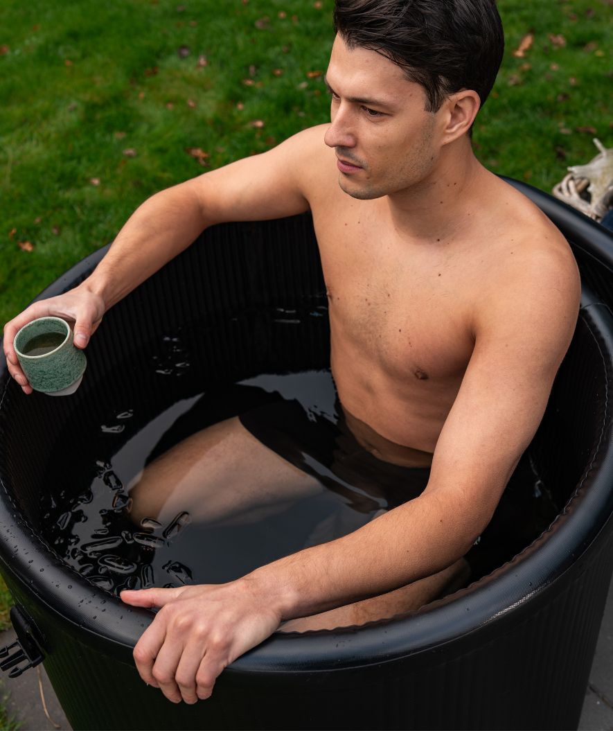 Watery aufblasbare Eiswanne - Deluxe - Schwarz