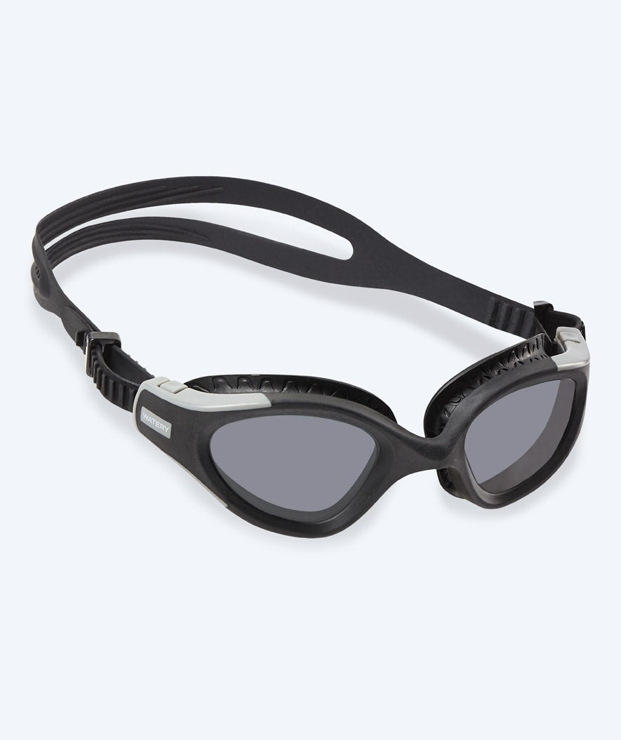 Watery Schwimmbrille für Freizeitschwimmer - Kelvin Active - Schwarz/Silber