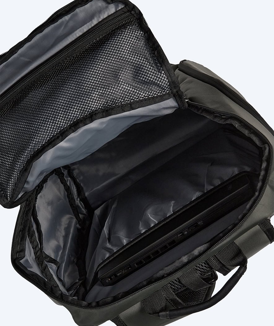 Watery Schwimmrucksack - Oxygen Elite 45L - Dunkelgrün