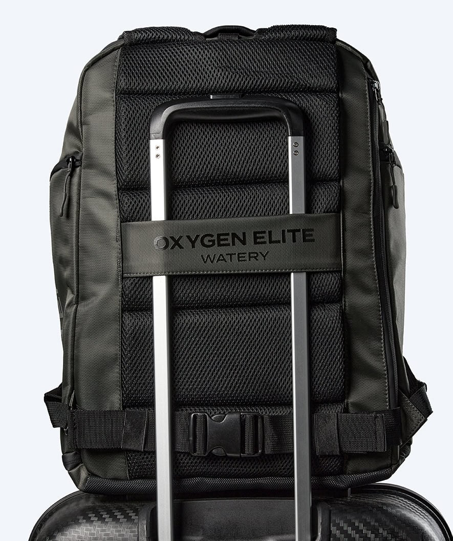 Watery Schwimmrucksack - Oxygen Elite 45L - Dunkelgrün