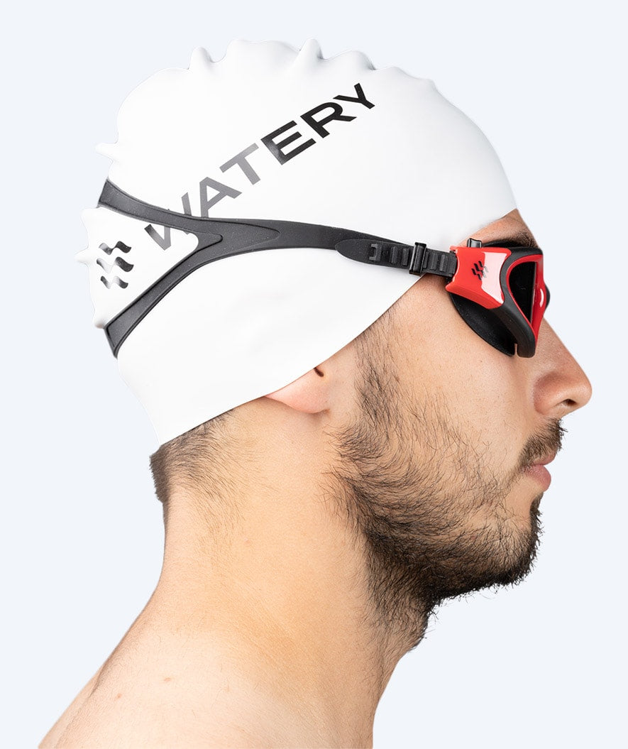 Watery Schwimmbrille für Freizeitschwimmer - Raven Active - Schwarz/Rot 1.0