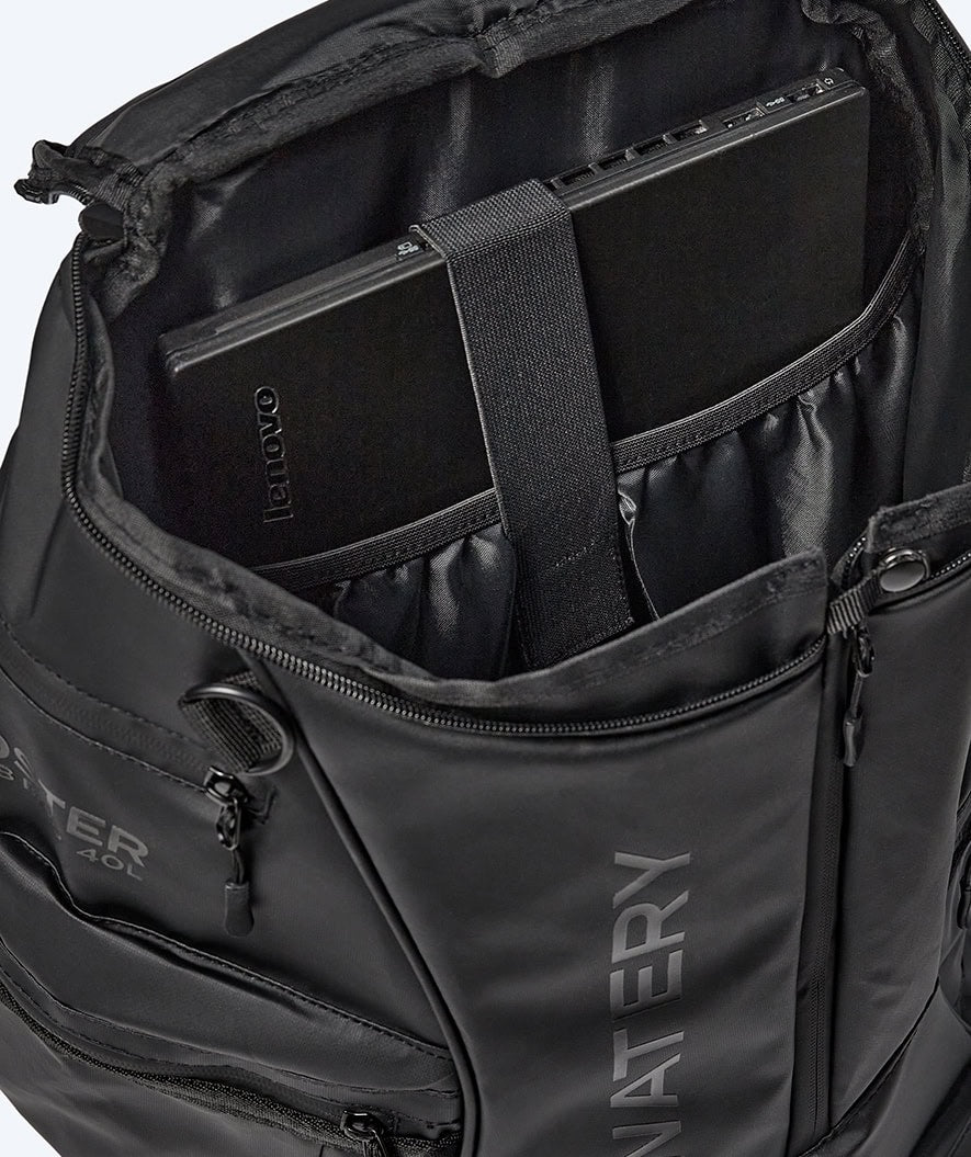 Watery Schwimmrucksack - Roster Club 40L - Schwarz