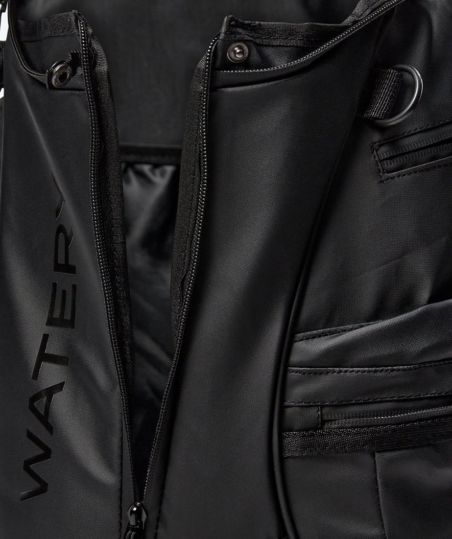 Watery Schwimmrucksack - Roster Club 40L - Schwarz