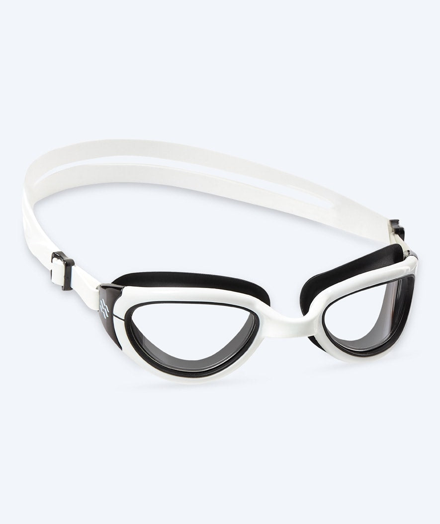 Watery Schwimmbrille für Freizeitschwimmer - Wade Active - Schwarz/Klar