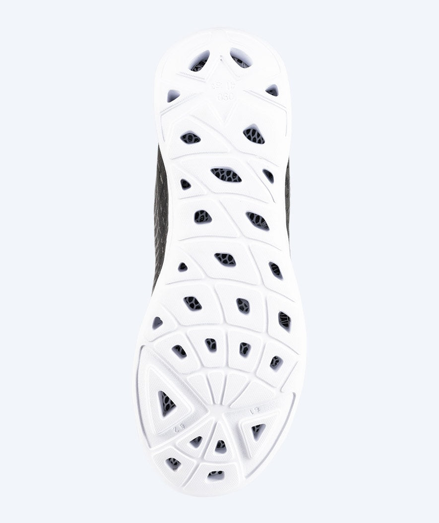 Watery Schwimmschuhe für Erwachsene - Kawaii - Schwarz